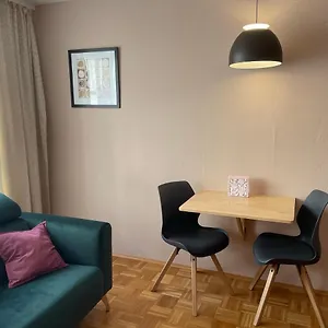 Stadtmitte Apartment